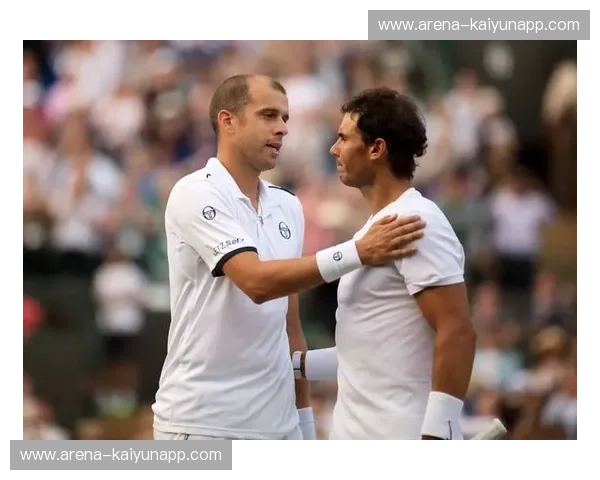 凯尔特人vs马里博：绿茵场上的荣耀之争，史诗对决燃爆激情！